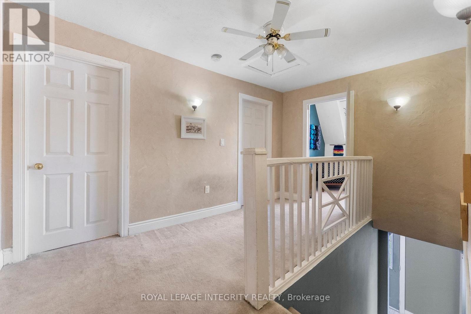 191 BELL STREET - 24