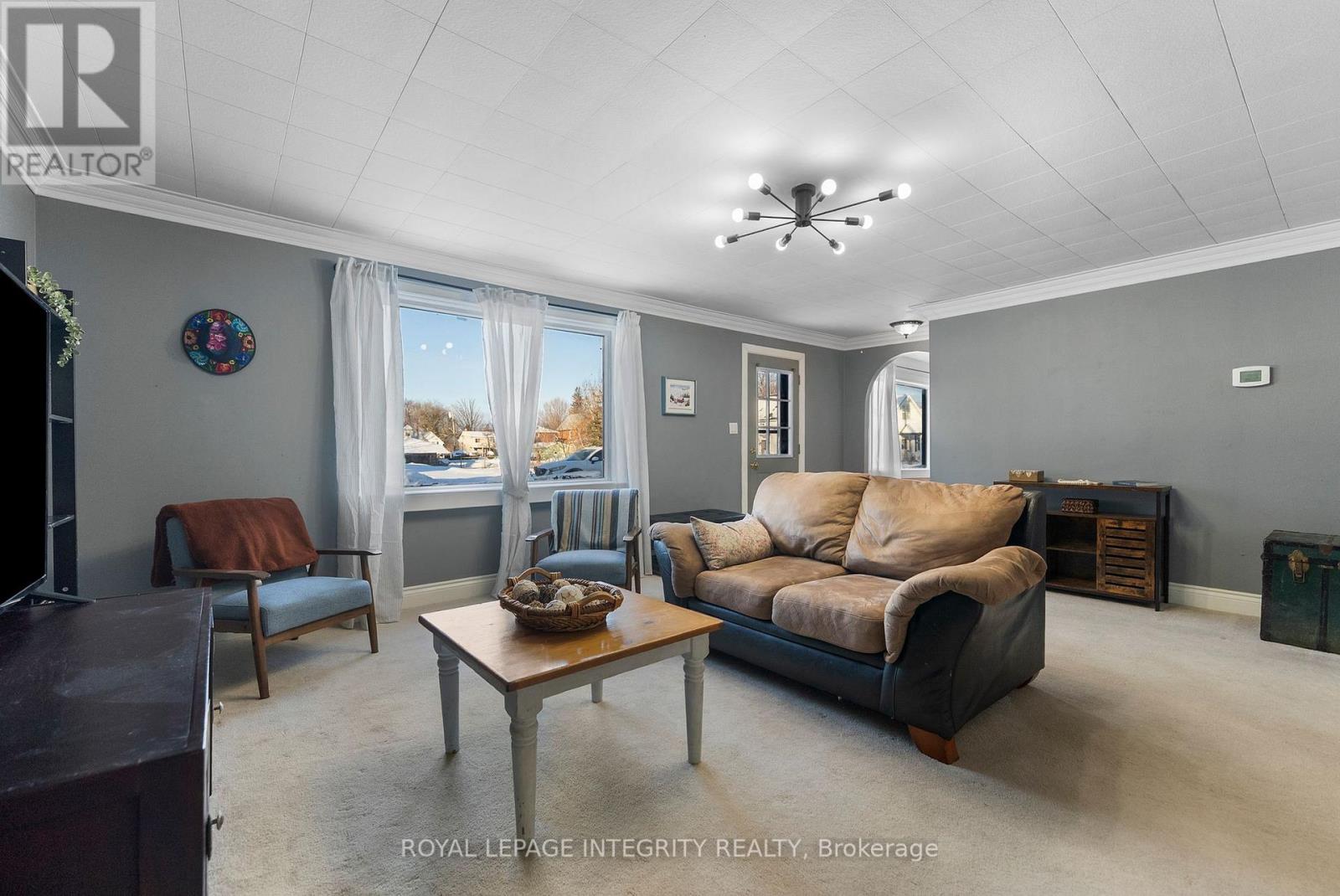 191 BELL STREET - 5
