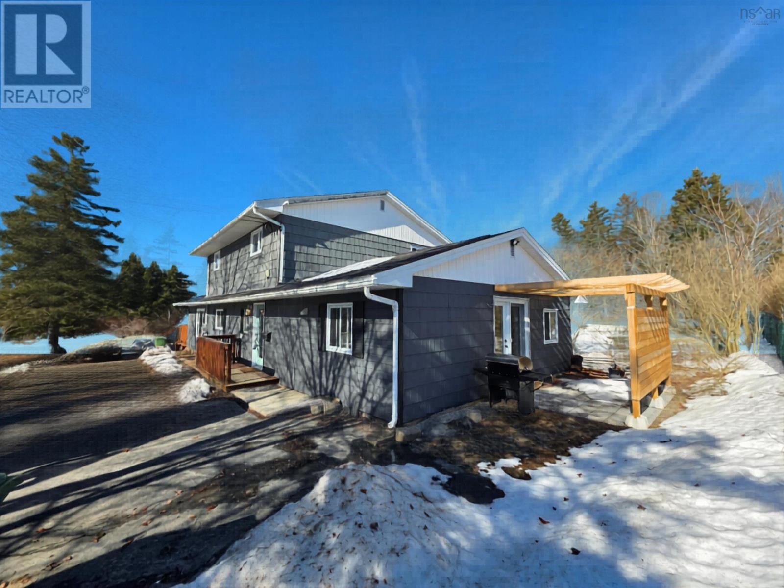 Property 2 of 19 of 123 MOUNT EDWARD Road