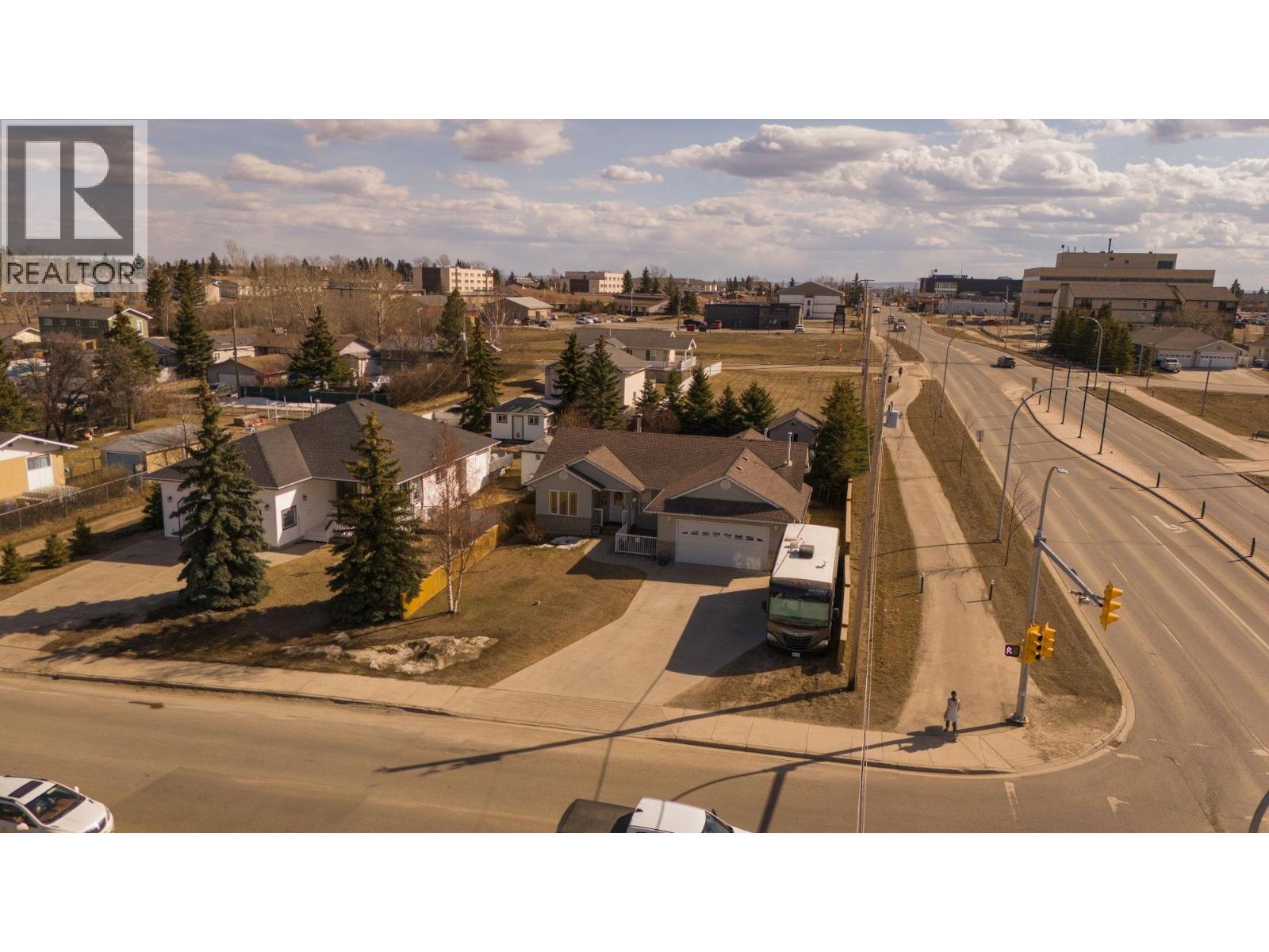 9919 112 AVENUE, Fort St. John