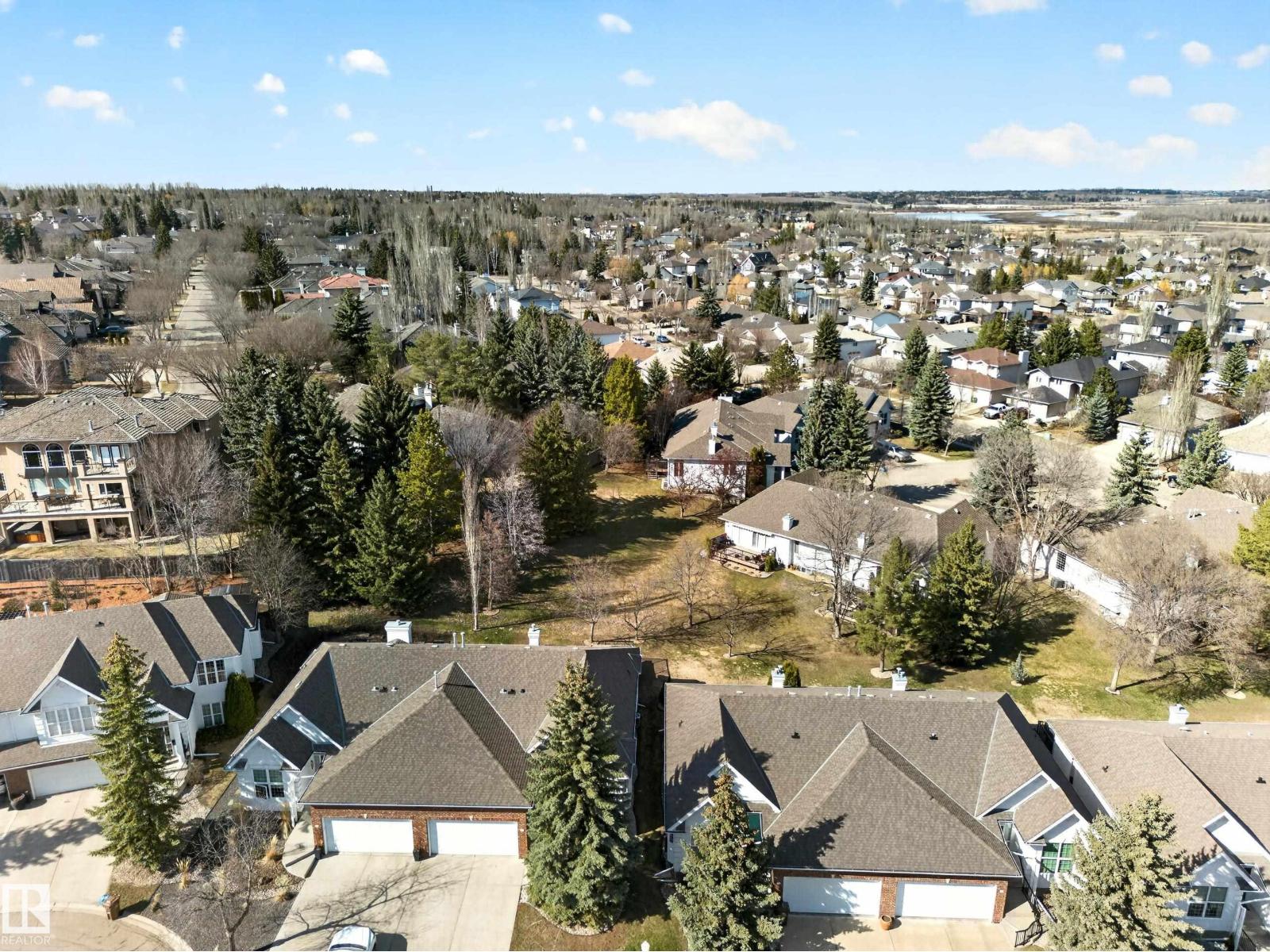 7 OAKBAY PT, St. Albert