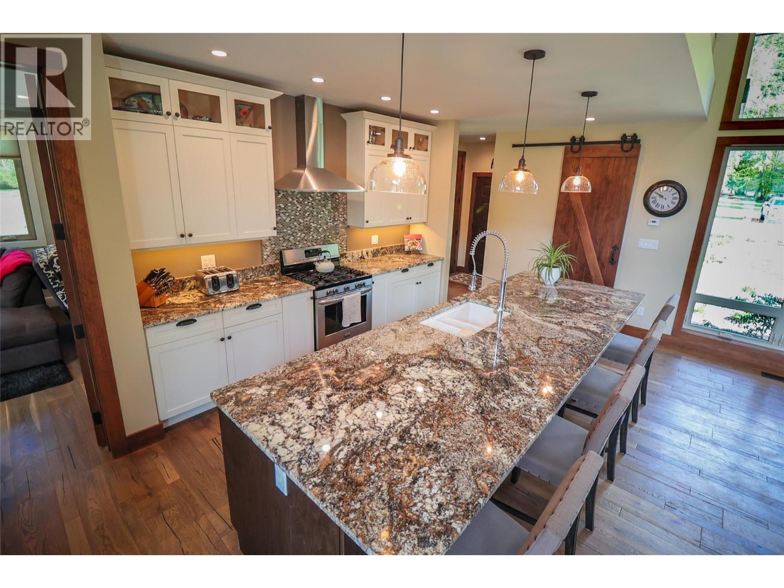 6133 PIPPERS Lane - 7