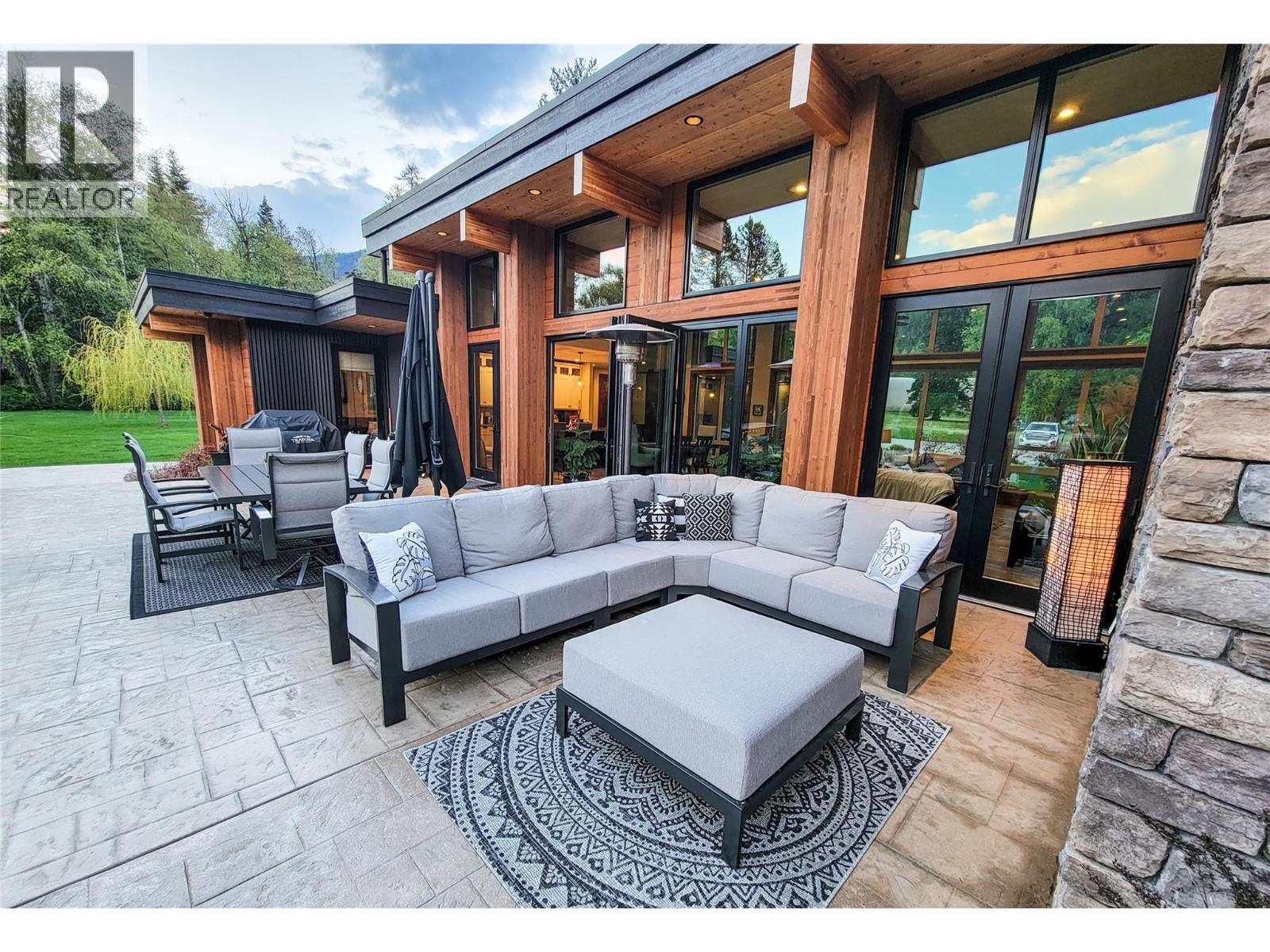6133 PIPPERS Lane - 40