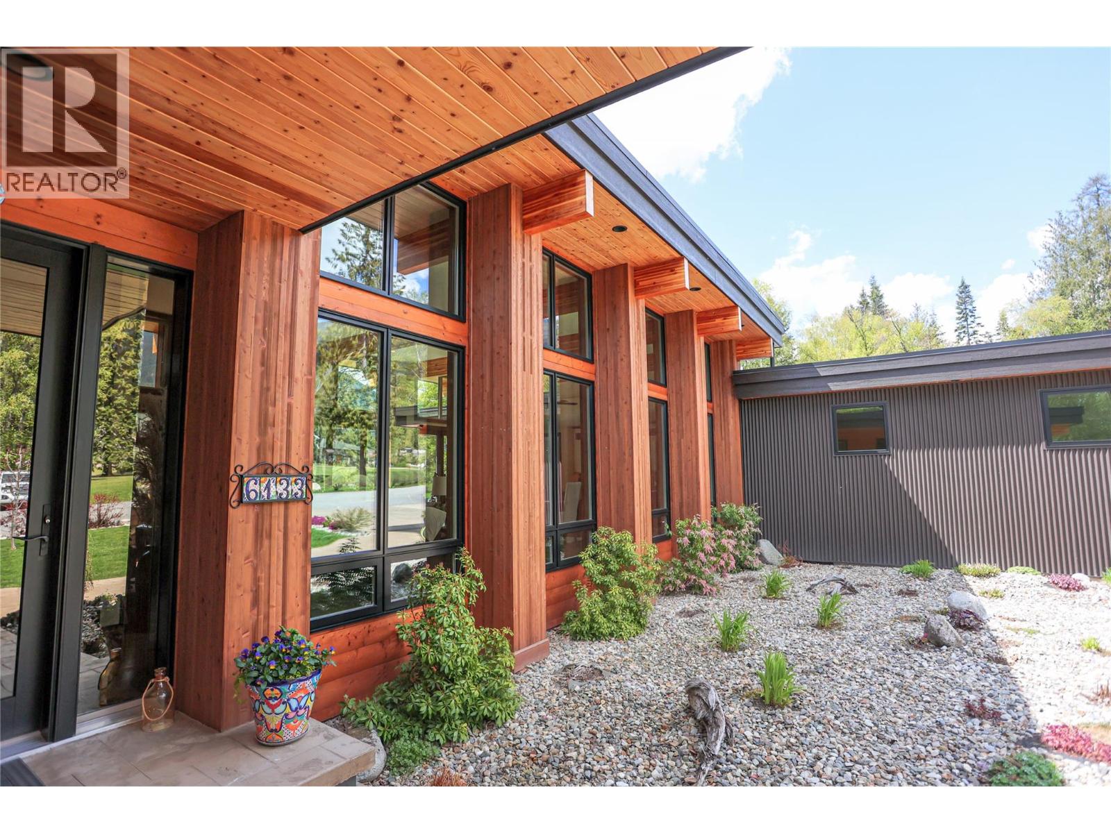 6133 PIPPERS Lane - 6