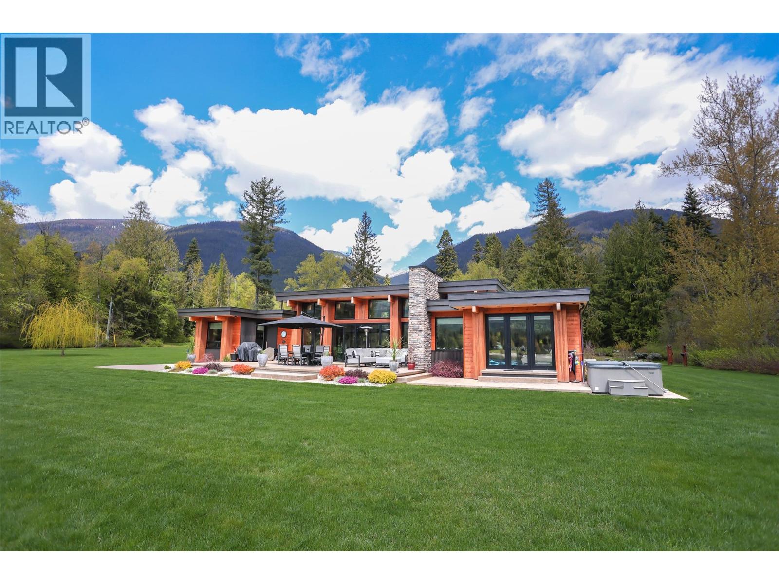 6133 PIPPERS Lane - 60