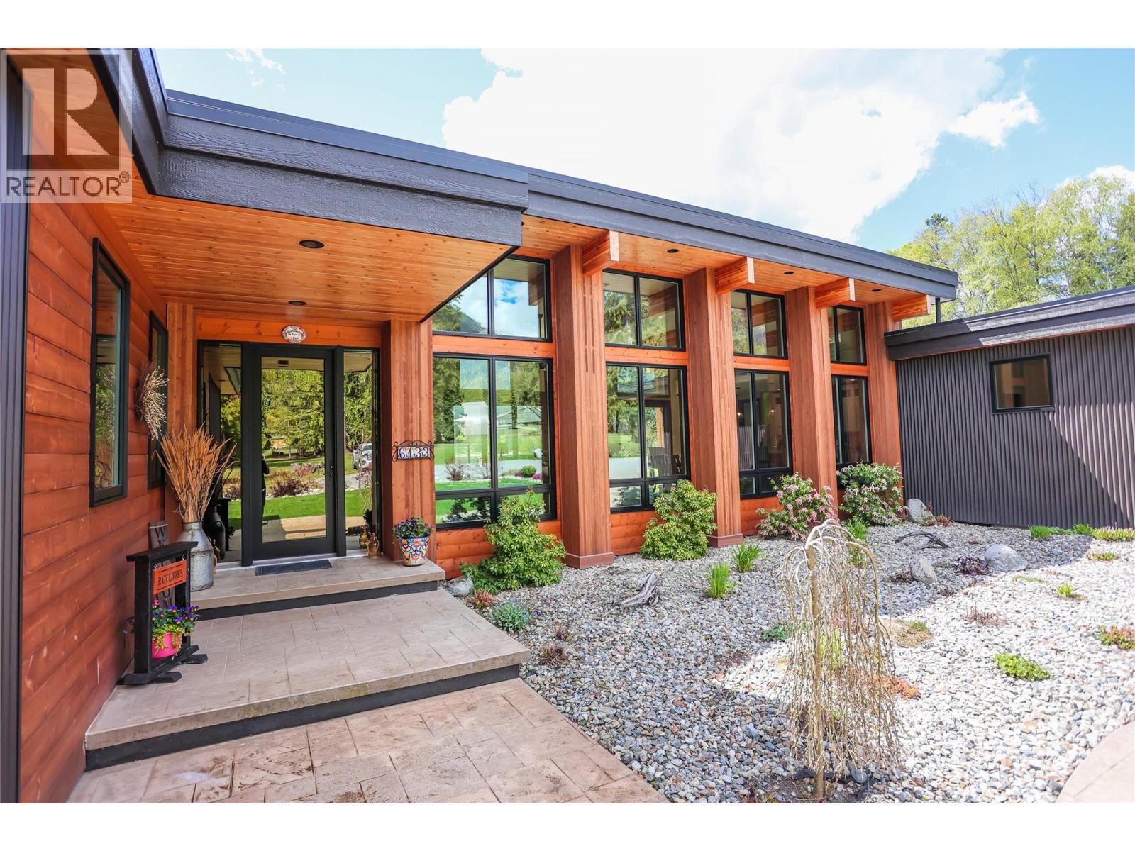 6133 PIPPERS Lane - 65