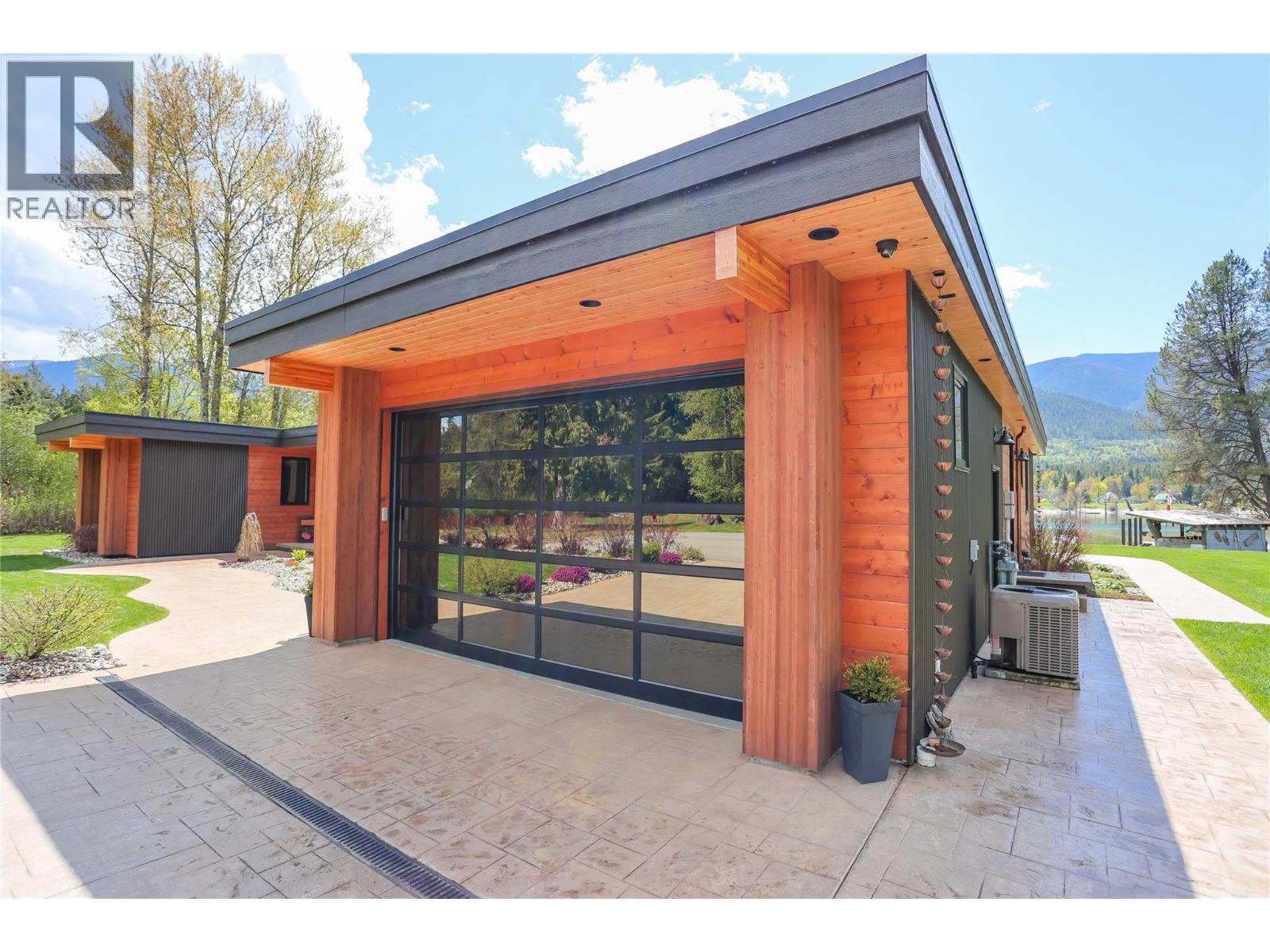 6133 PIPPERS Lane - 66