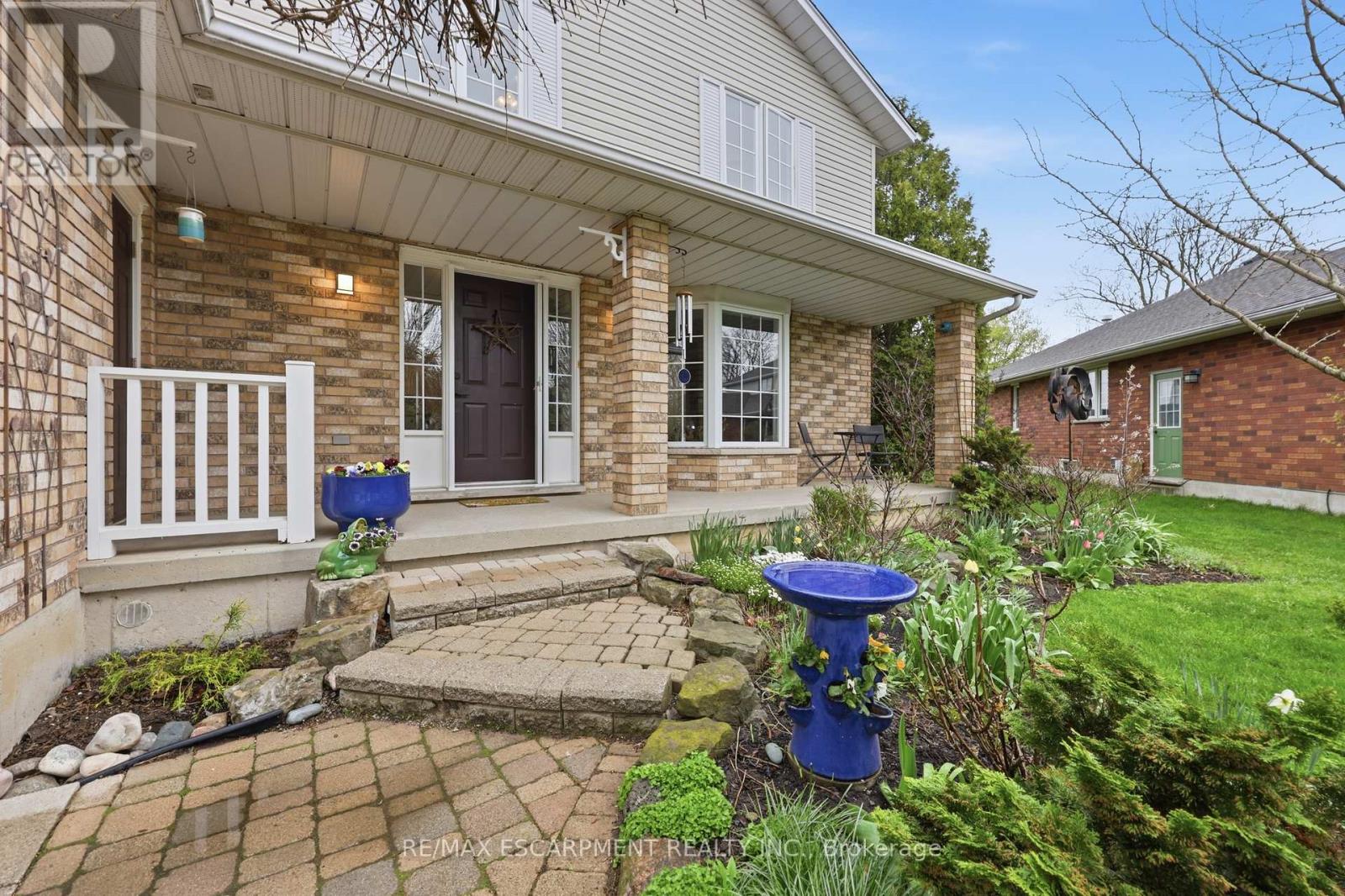187 ALDERLEA AVENUE - 5