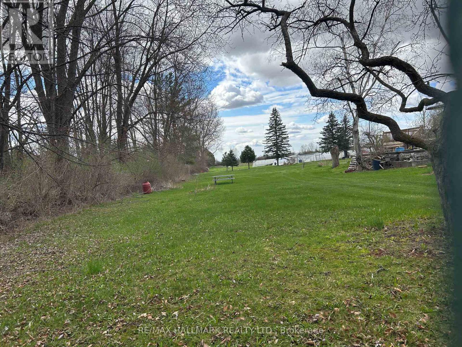 3569 BETHESDA ROAD - 16