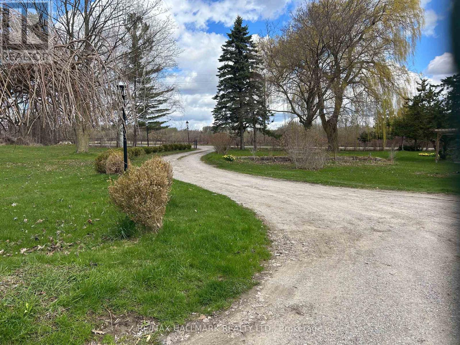 3569 BETHESDA ROAD - 10