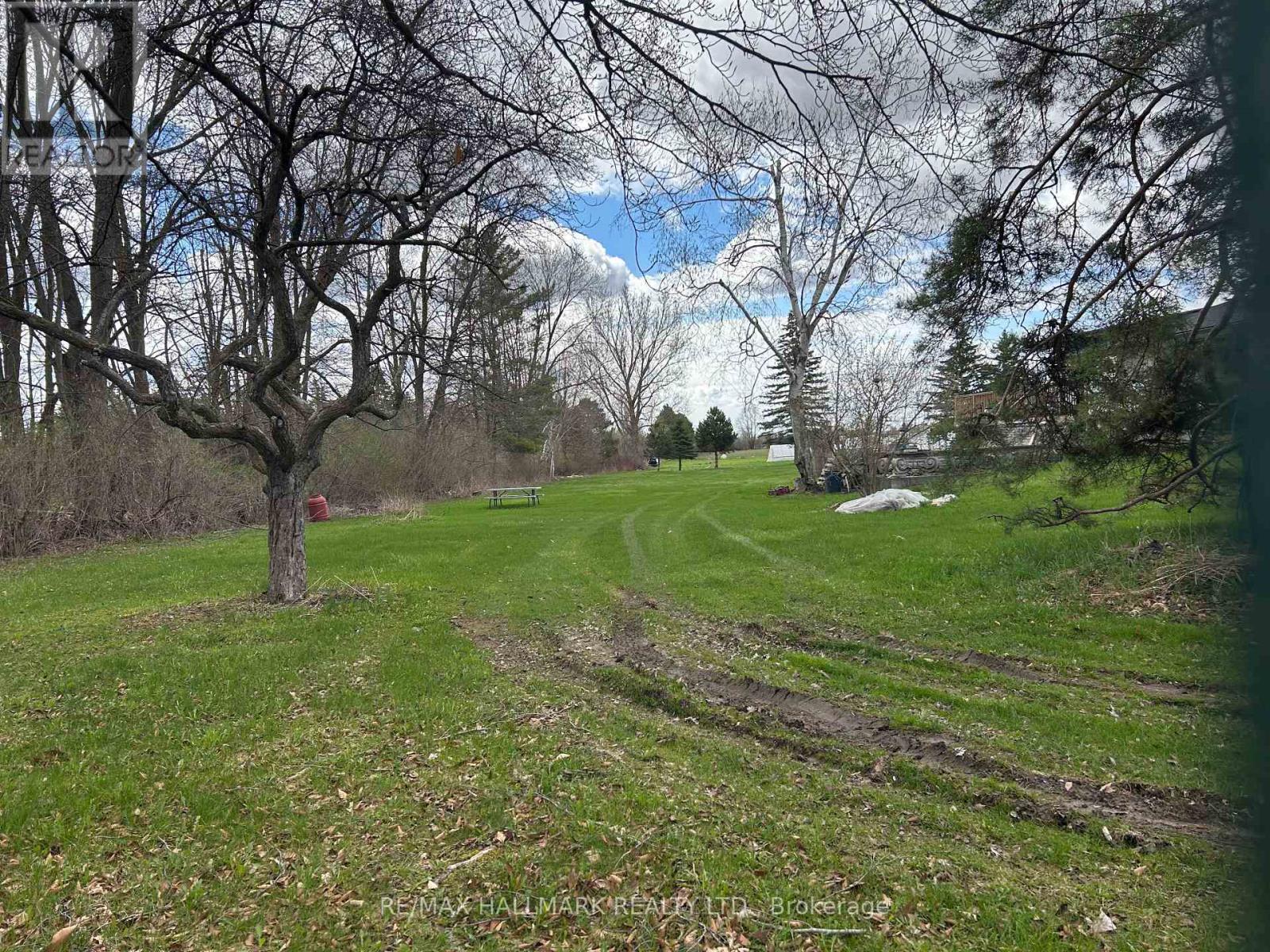 3569 BETHESDA ROAD - 15