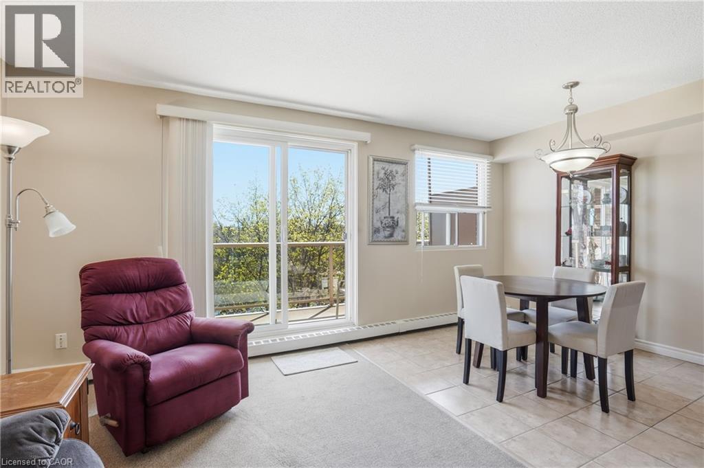 #512 793 COLBORNE Street E - 6