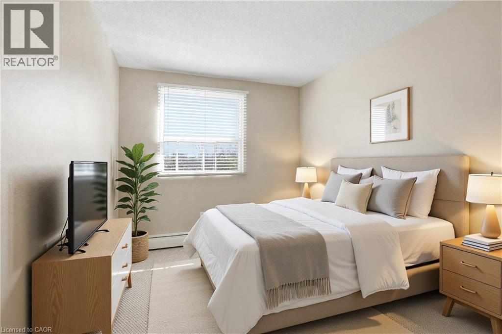 #512 793 COLBORNE Street E - 13
