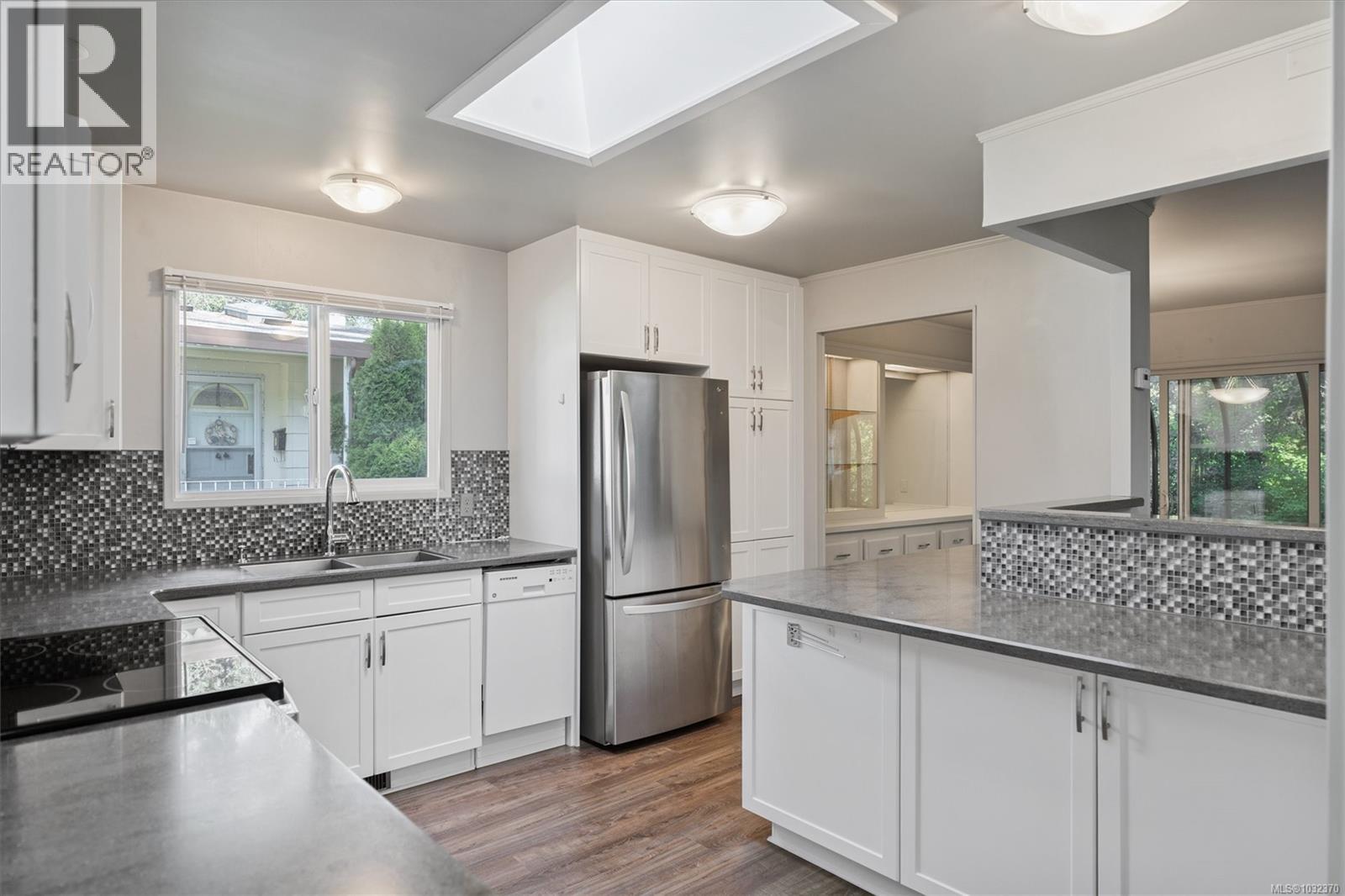 2111 Summergate Blvd - 9