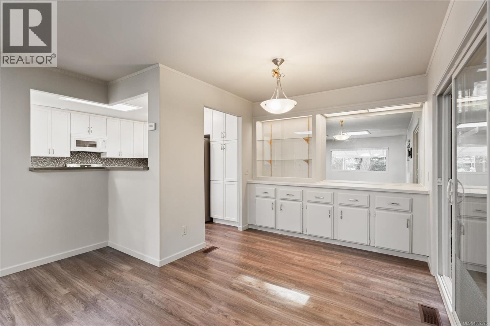 2111 Summergate Blvd - 6