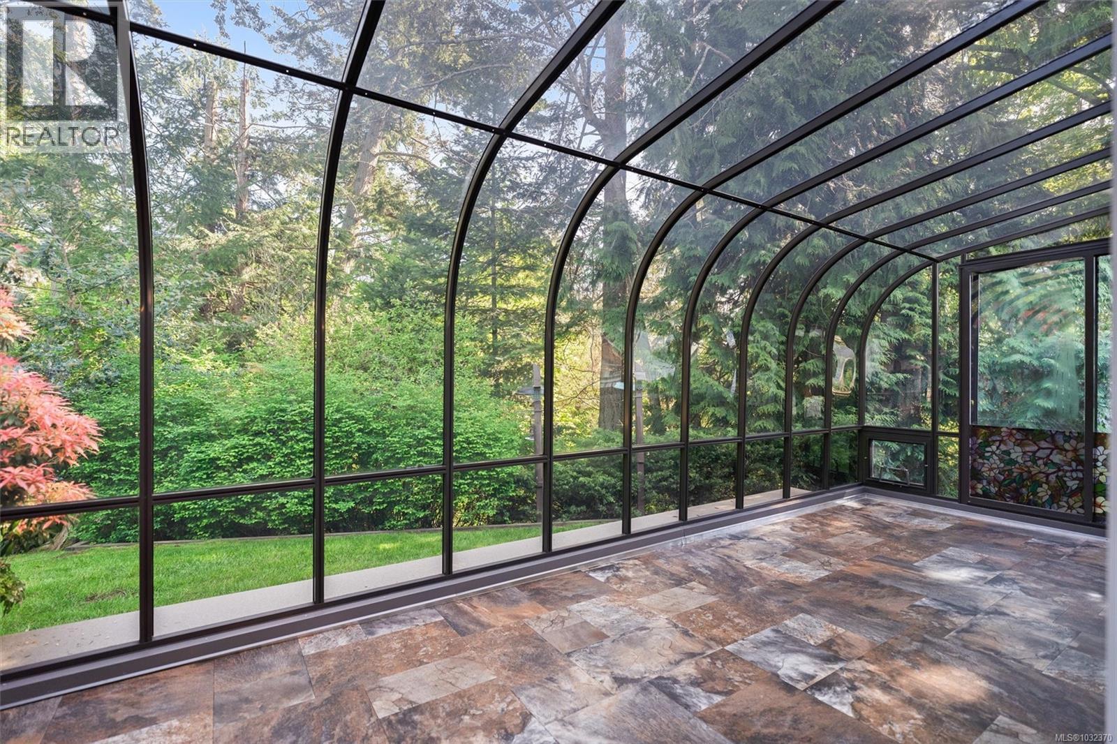 2111 Summergate Blvd - 20