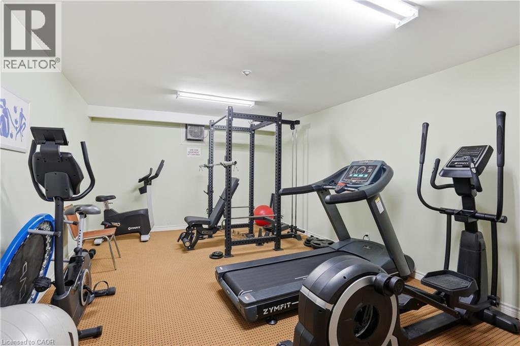 #512 793 COLBORNE Street E - 25