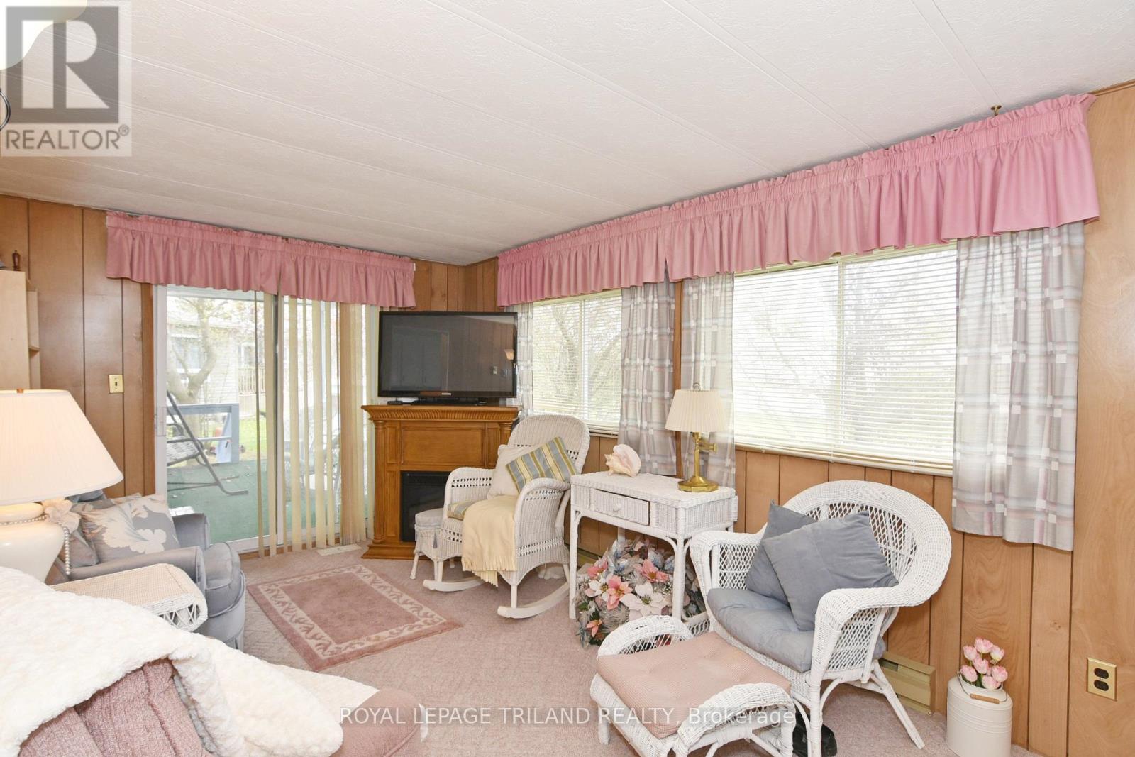 138 PEBBLE BEACH PARKWAY - 21