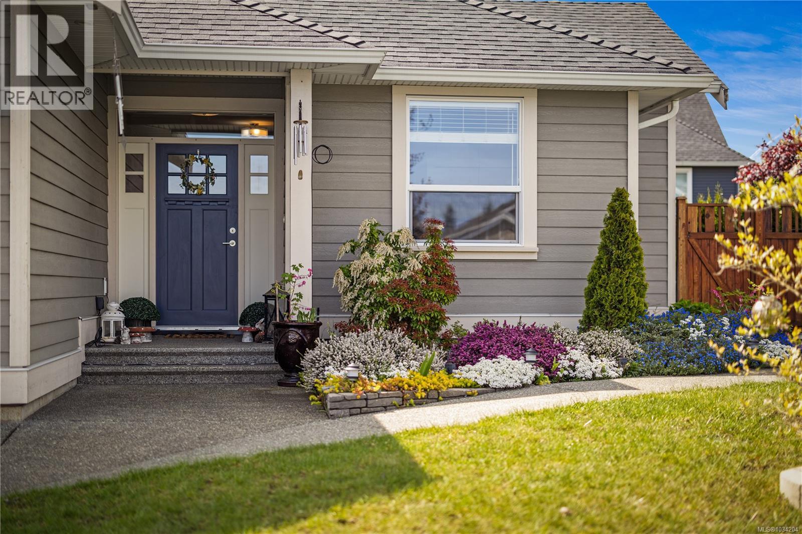 233 Vermont Dr - 2