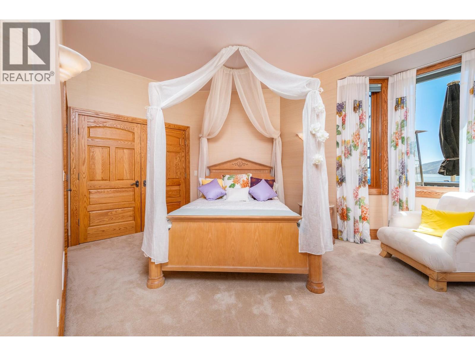 14966 Carrs Landing Road, Lake Country