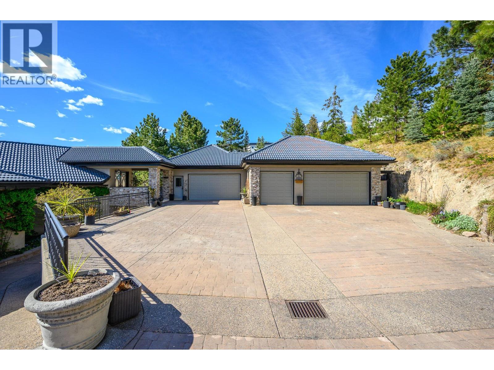 14966 Carrs Landing Road, Lake Country