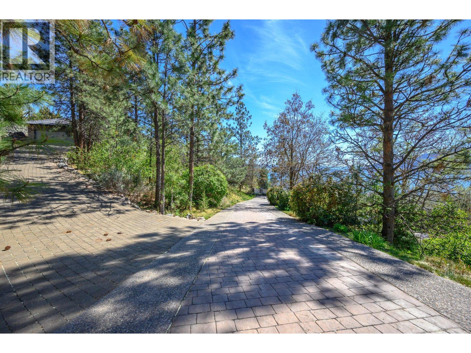 14966 Carrs Landing Road, Lake Country