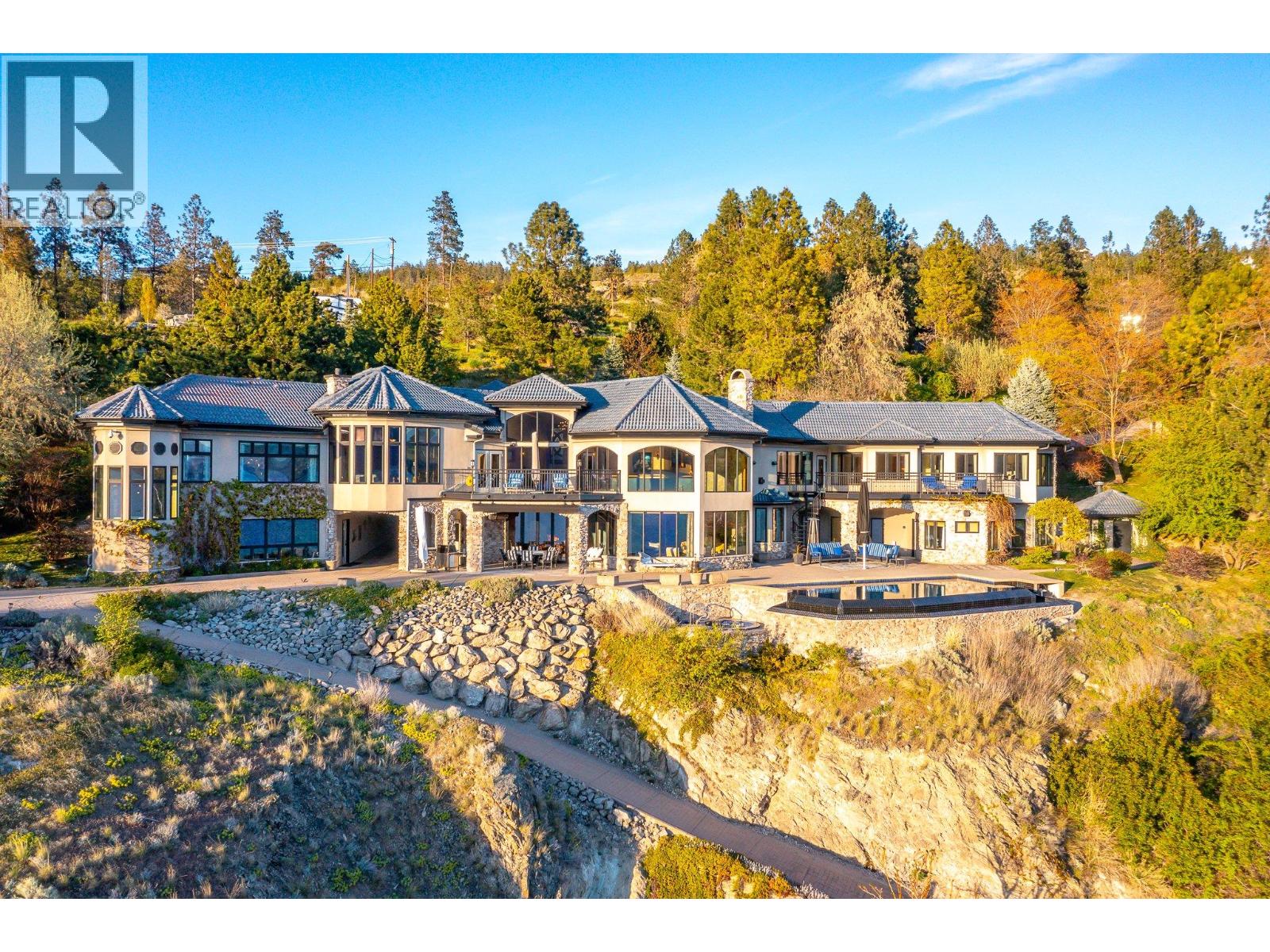 14966 Carrs Landing Road, Lake Country