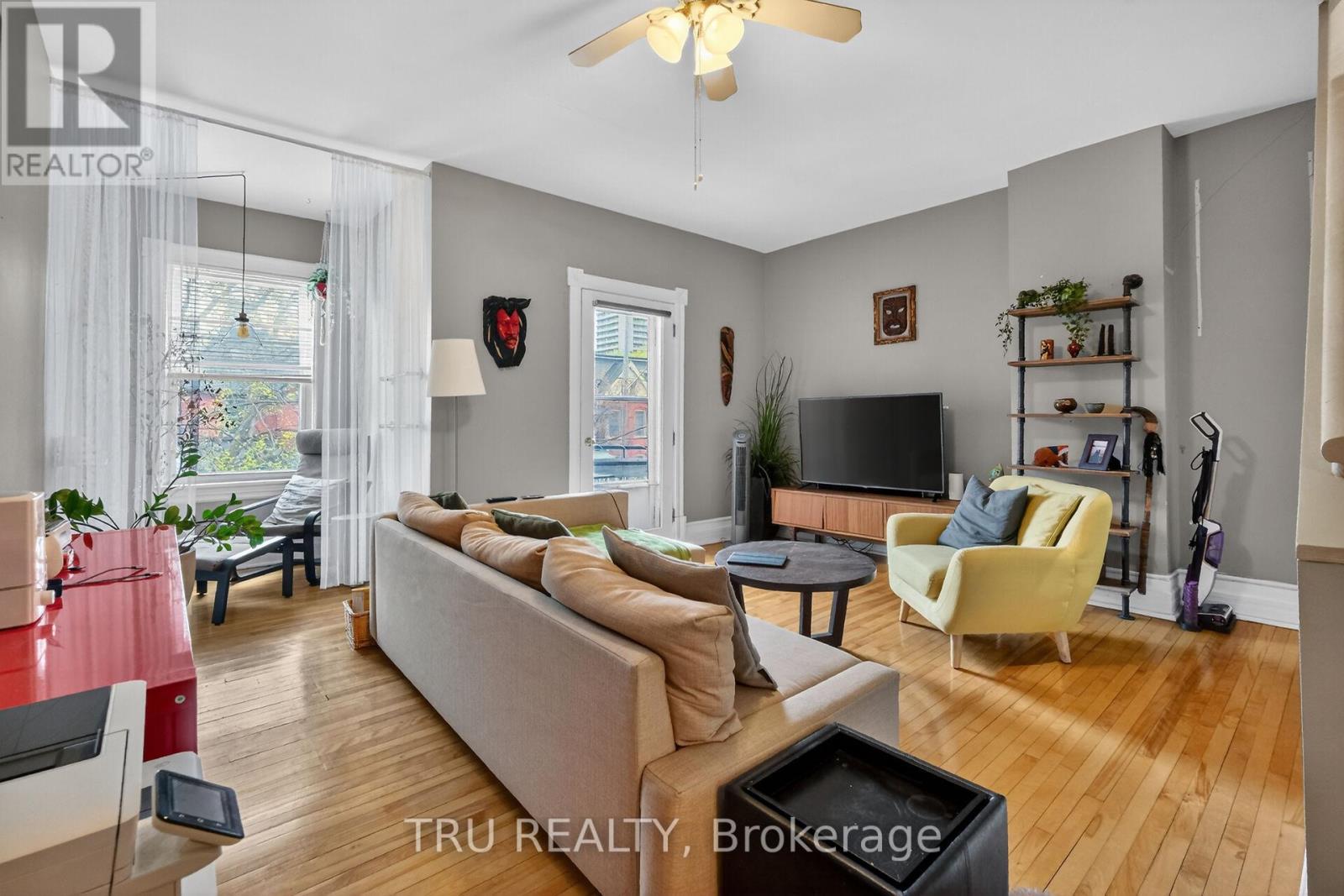 84 JAMES STREET - 13