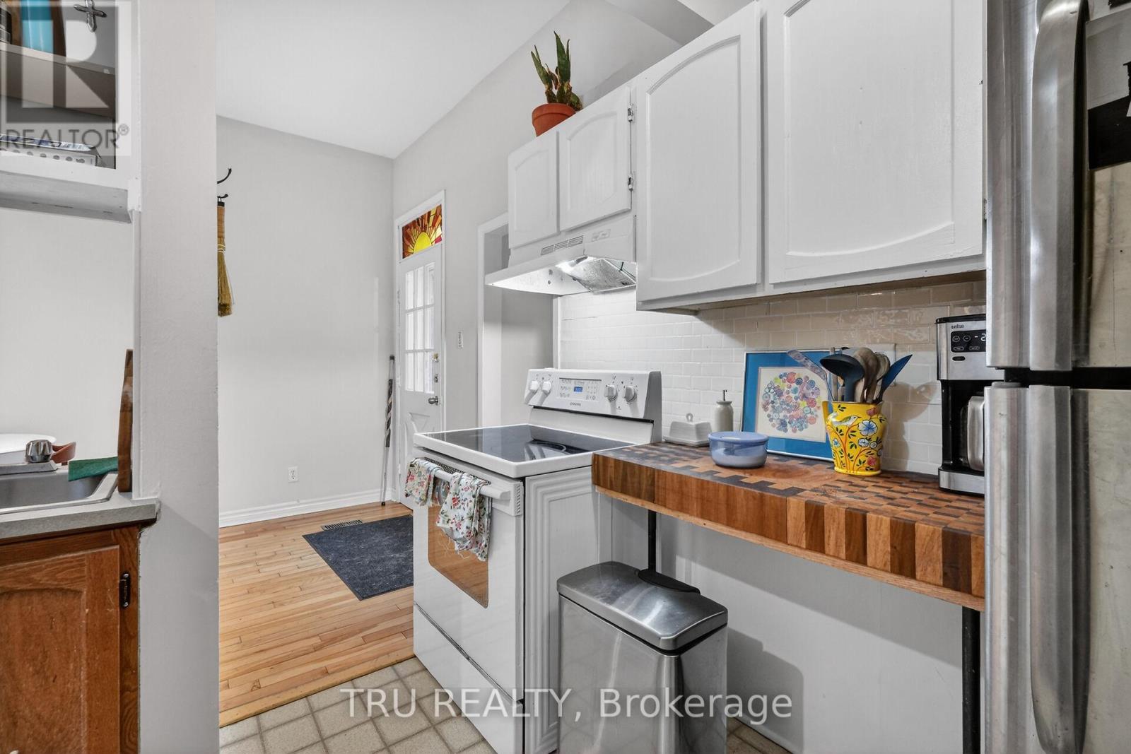 84 JAMES STREET - 28