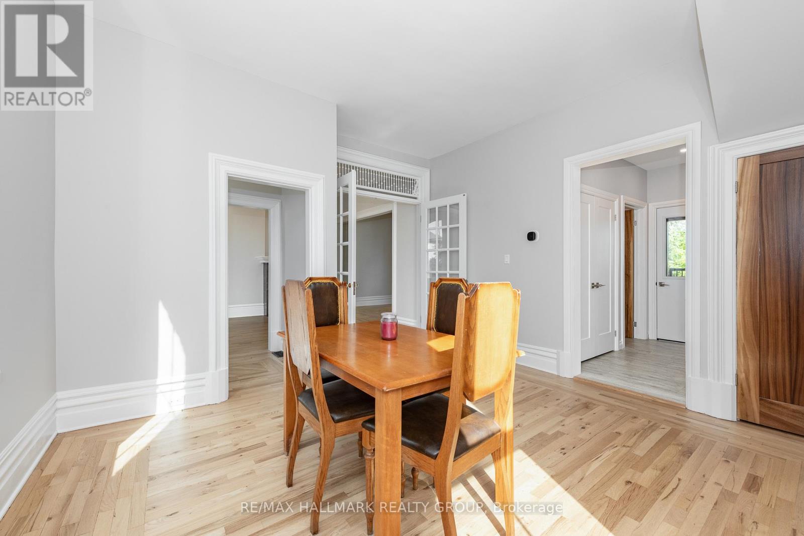 108 CLOTHIER STREET E - 13