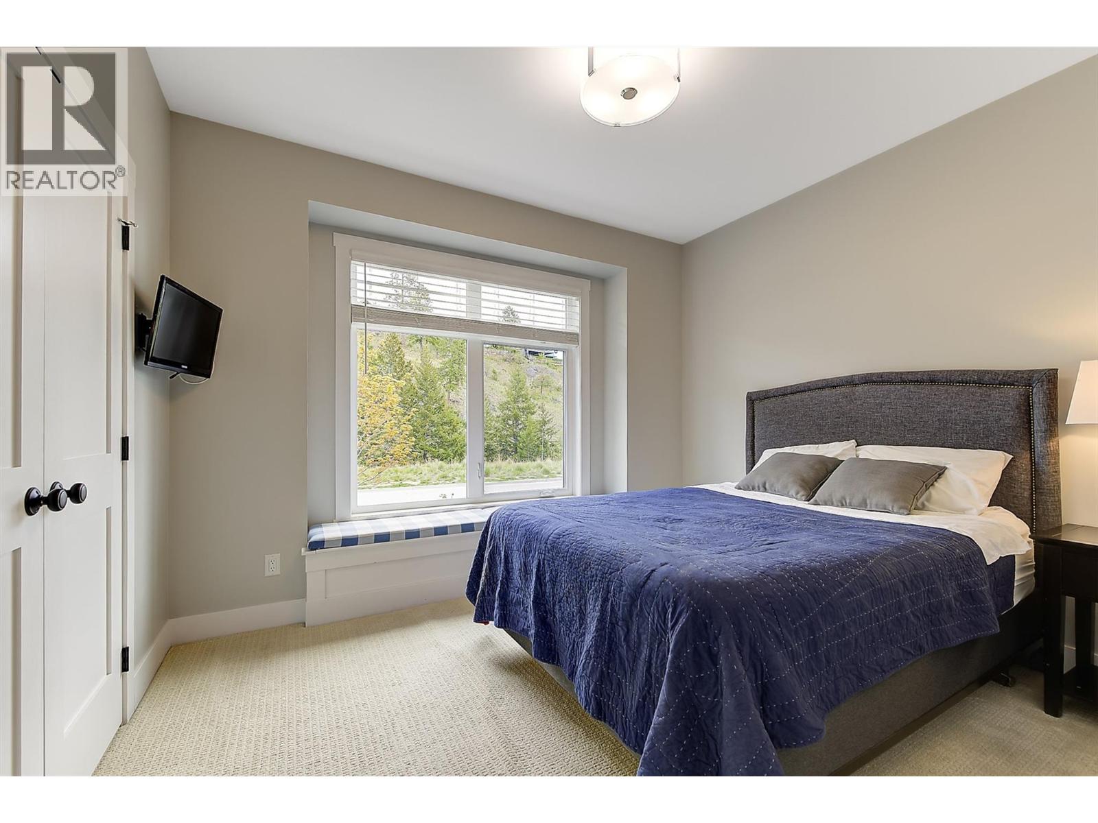 98 Red Sky Court - 14