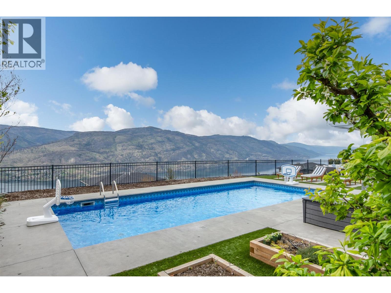 98 Red Sky Court - 36