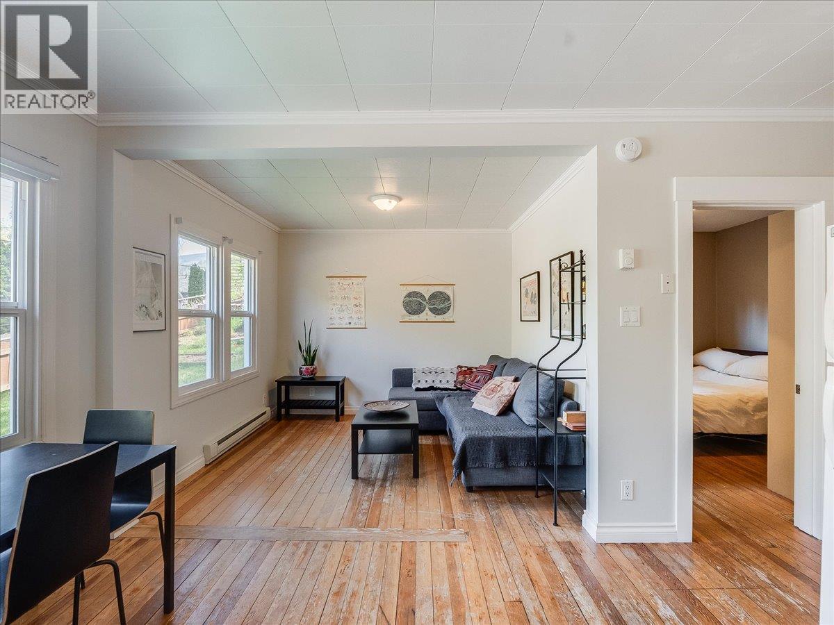 104 High Street - 7