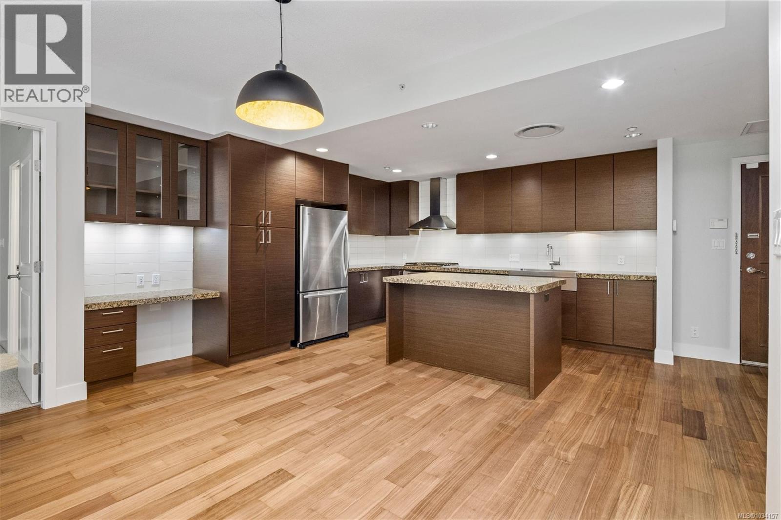 #113 1400 Lynburne Pl - 13