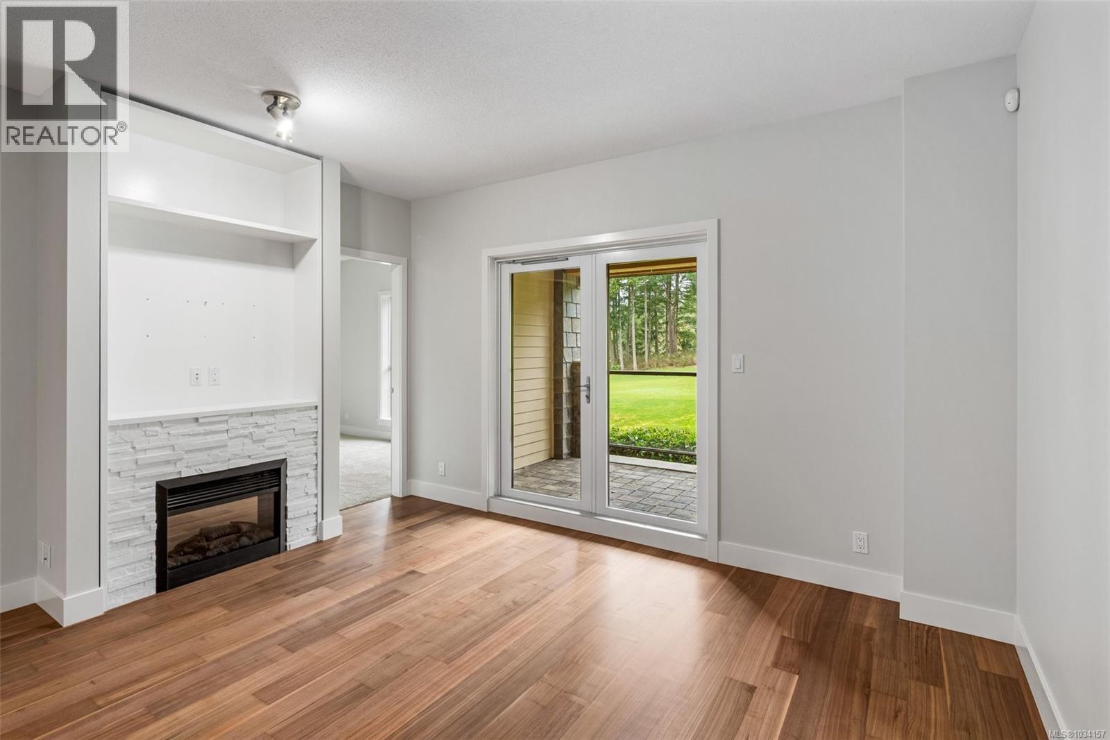 #113 1400 Lynburne Pl - 17