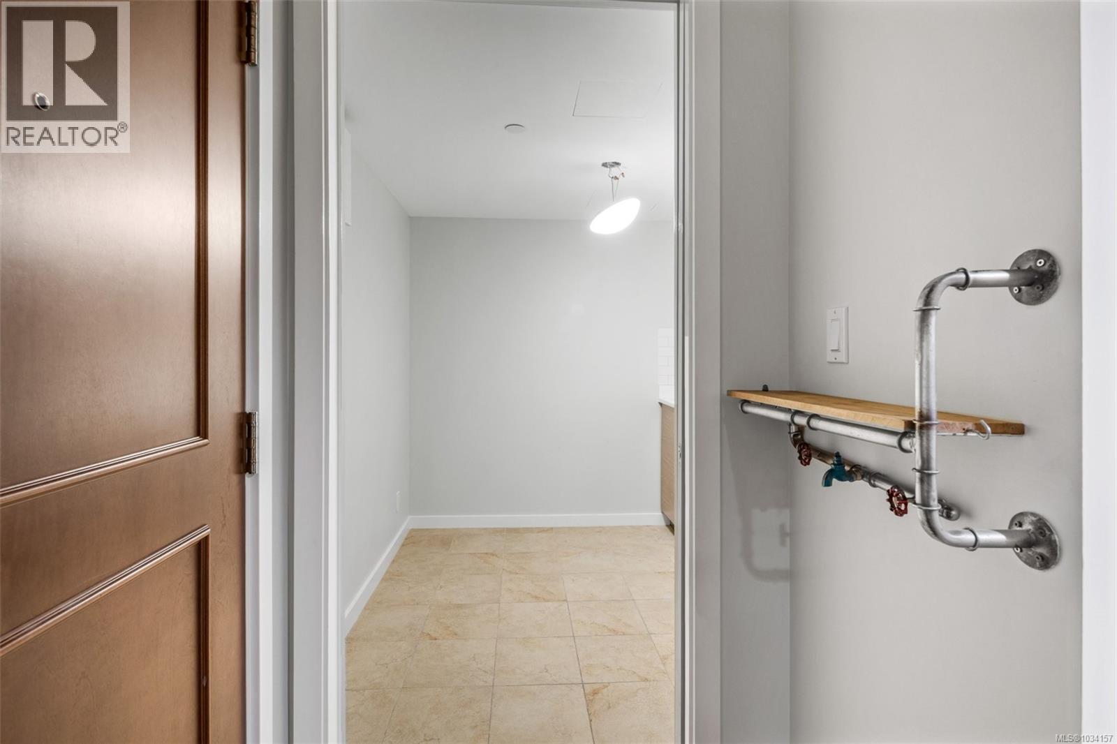 #113 1400 Lynburne Pl - 20