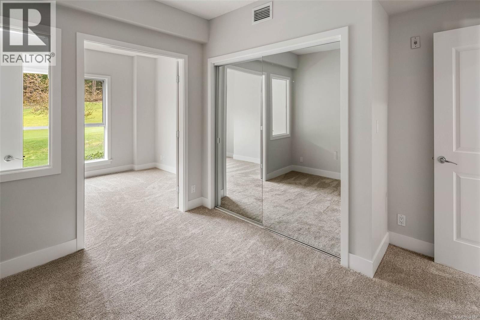 #113 1400 Lynburne Pl - 29