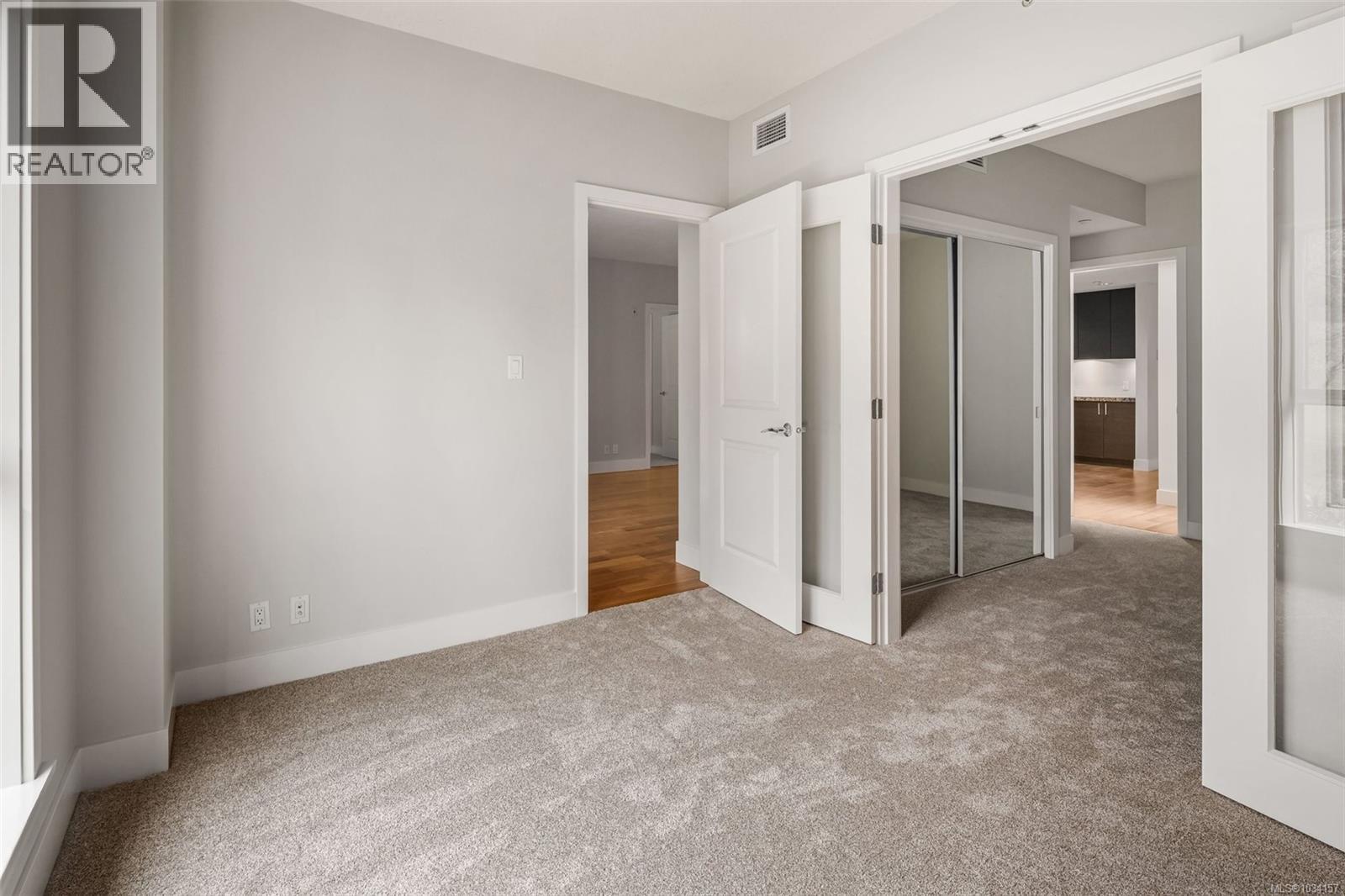 #113 1400 Lynburne Pl - 30