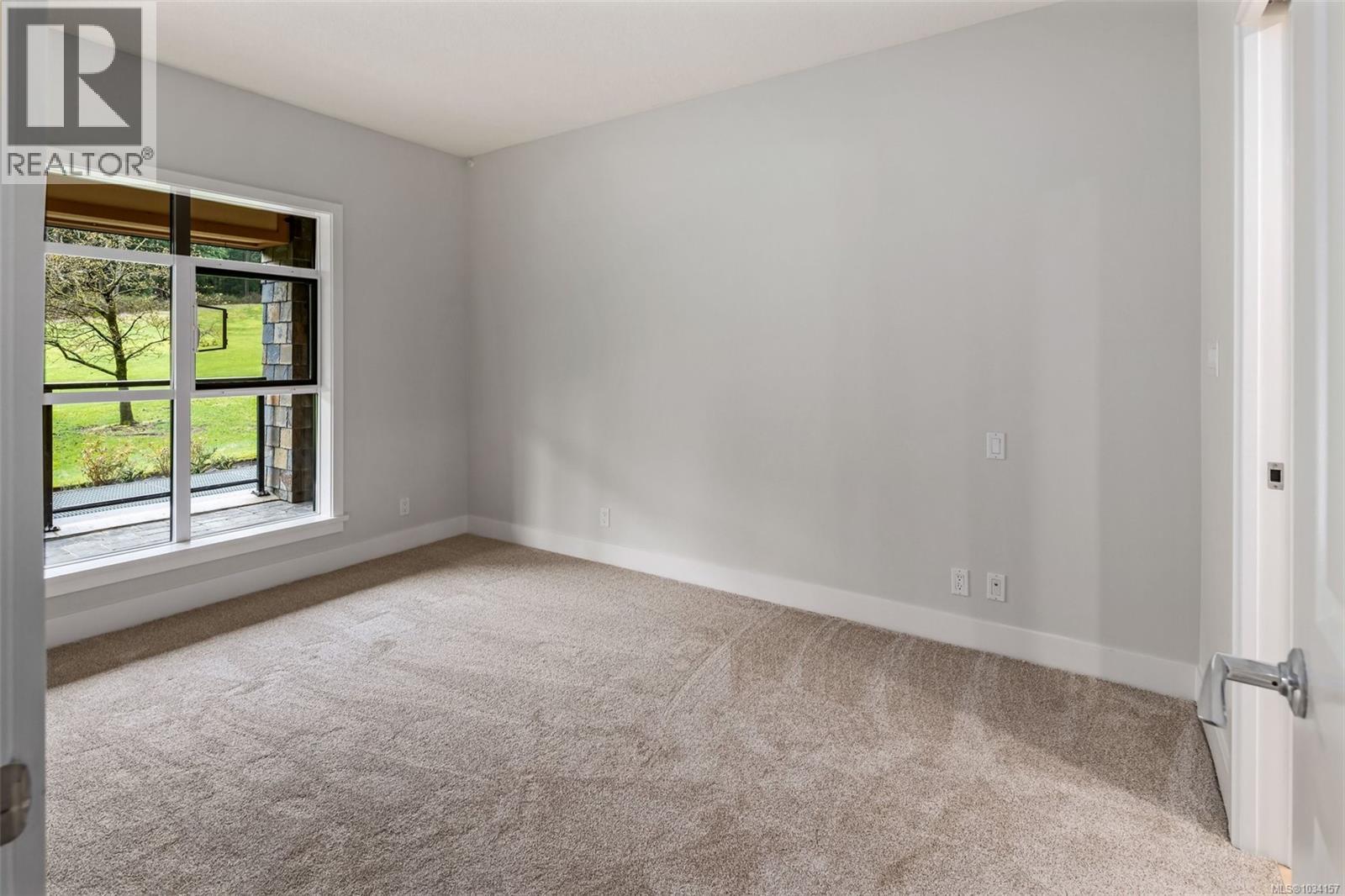#113 1400 Lynburne Pl - 34