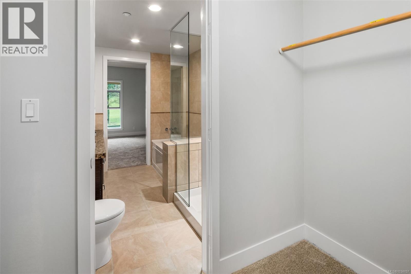 #113 1400 Lynburne Pl - 41