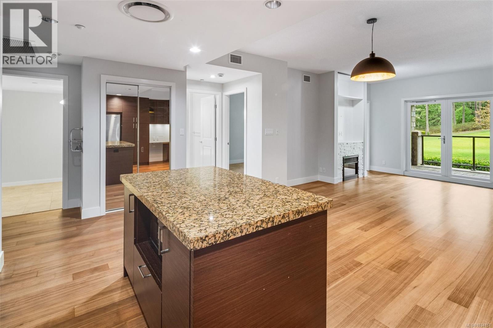 #113 1400 Lynburne Pl - 6