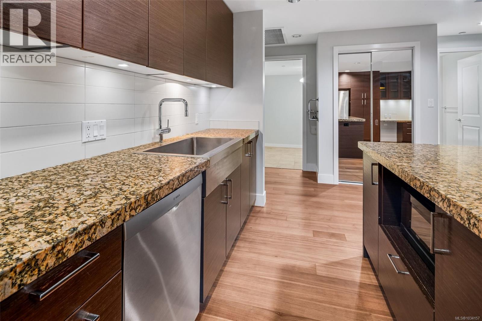 #113 1400 Lynburne Pl - 7