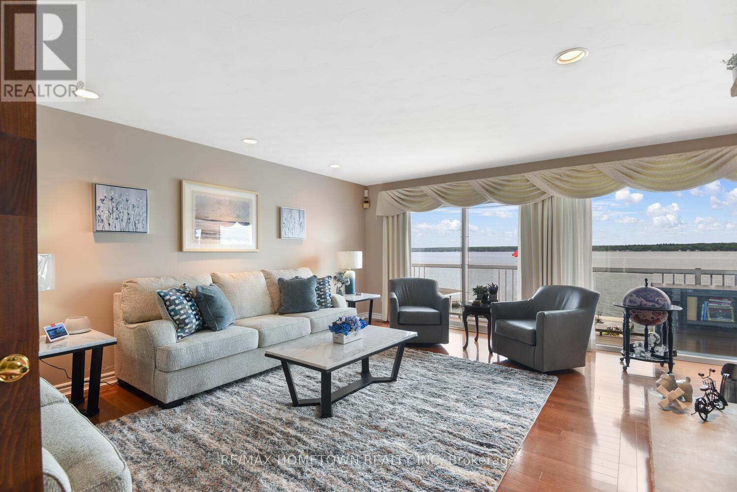 1111 BURNSIDE DRIVE - 11