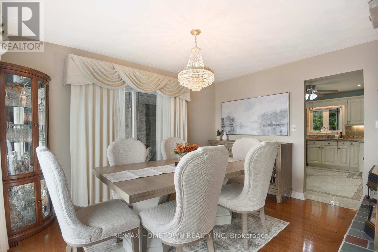 1111 BURNSIDE DRIVE - 13