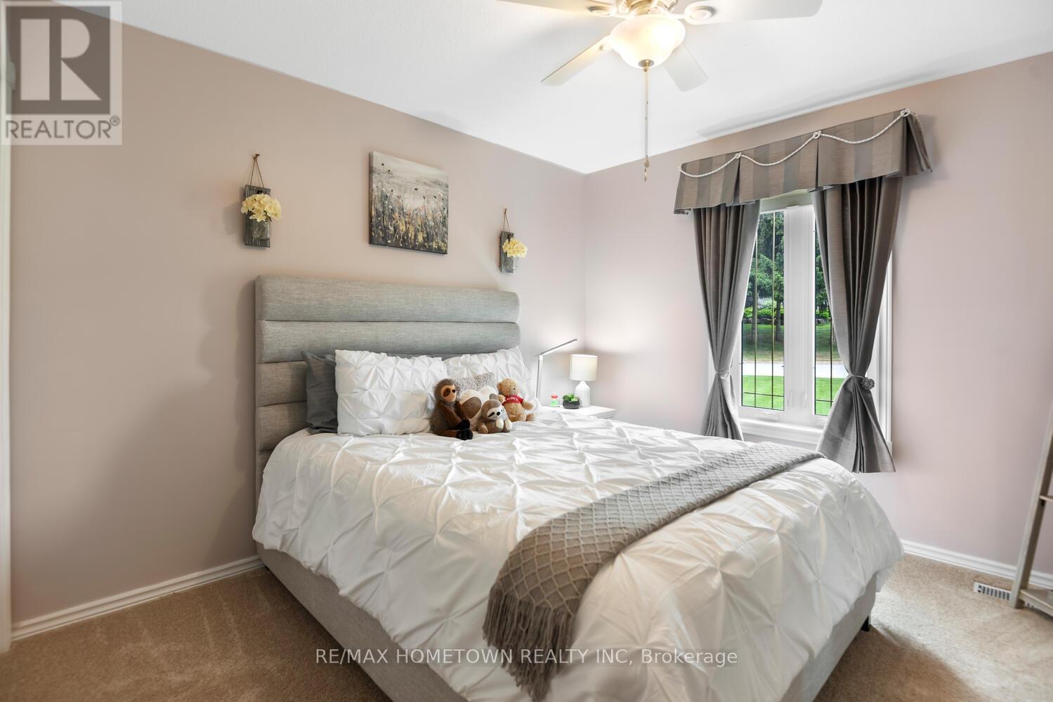 1111 BURNSIDE DRIVE - 25