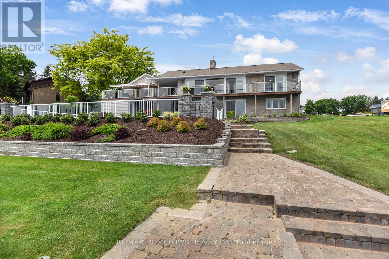 1111 BURNSIDE DRIVE - 44