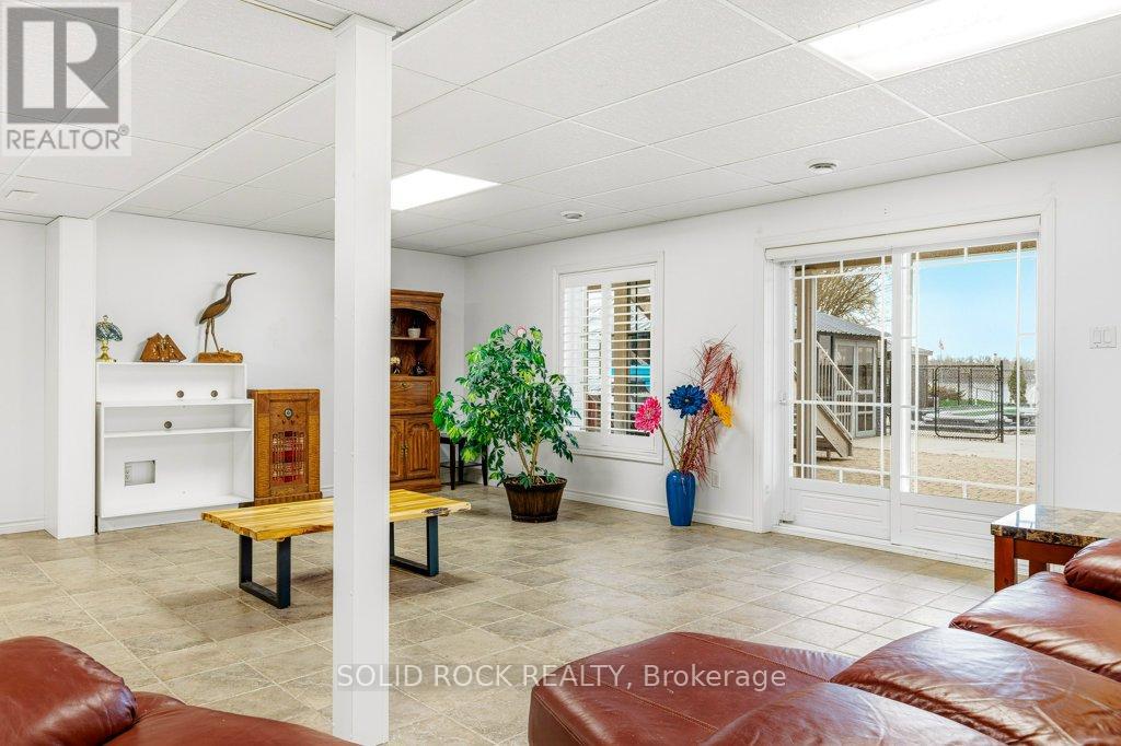 19 GULLYMEADE ROAD - 24
