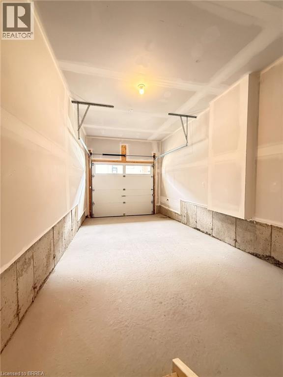 660 COLBORNE Street W Unit# 140, Brantford, Ontario, N3T0Y1 — Photo 37