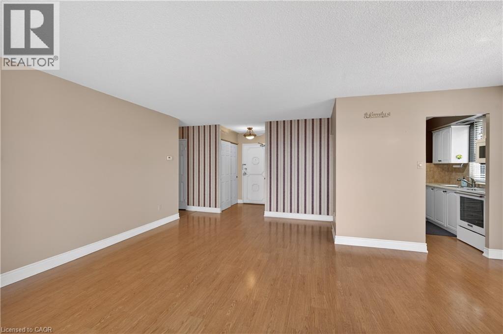 301 FRANCES Avenue Unit# 308, Stoney Creek, Ontario, L8E3W6 — Photo 10