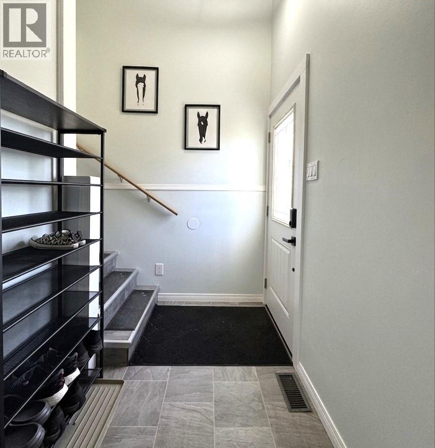 9672 N SPRUCE STREET - Image 3